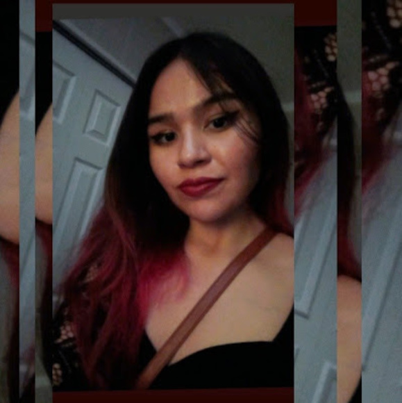 Meet your Posher, Lindsey - Picture 1 of 1